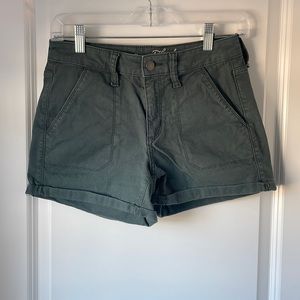 Universal Thread Army Green Utility Shorts Size 0/25